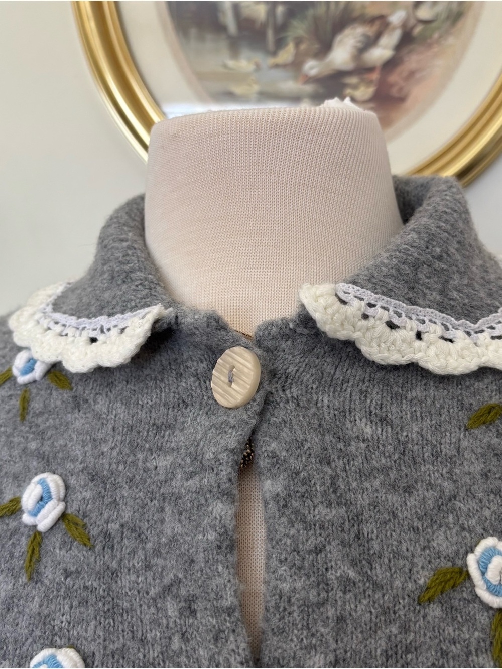 Kimchi Blue Gray Short-Sleeve Embroidered Button Cardigan - Picture 3 of 3